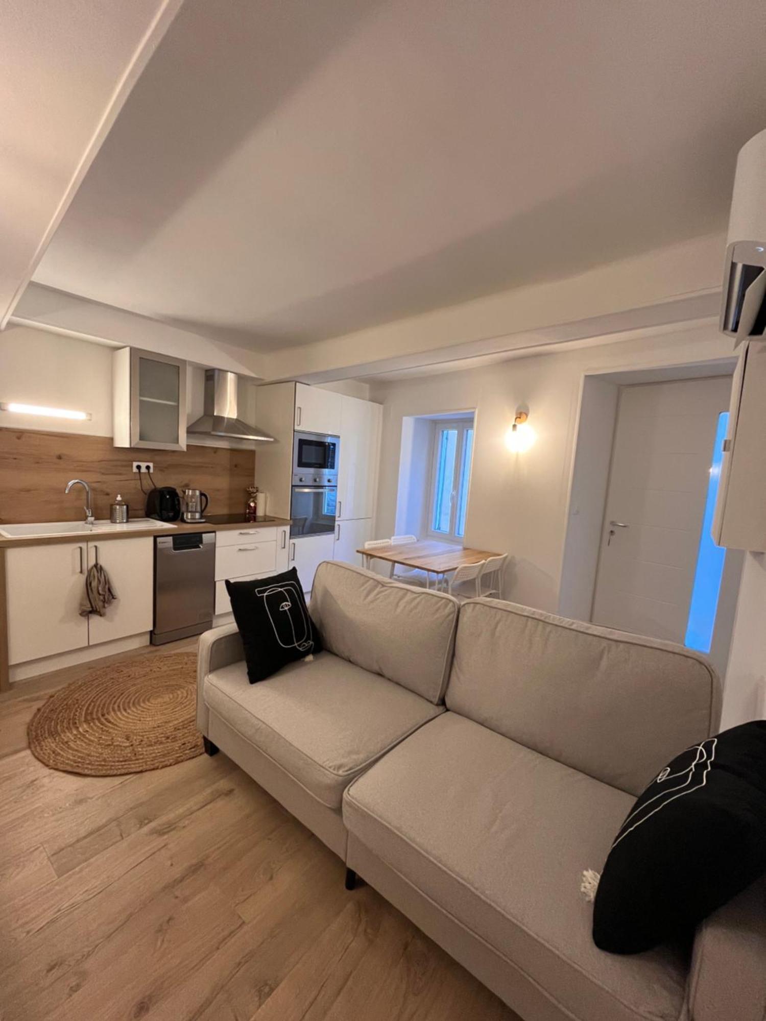 Maison 1807 Saint-Chaptes Экстерьер фото